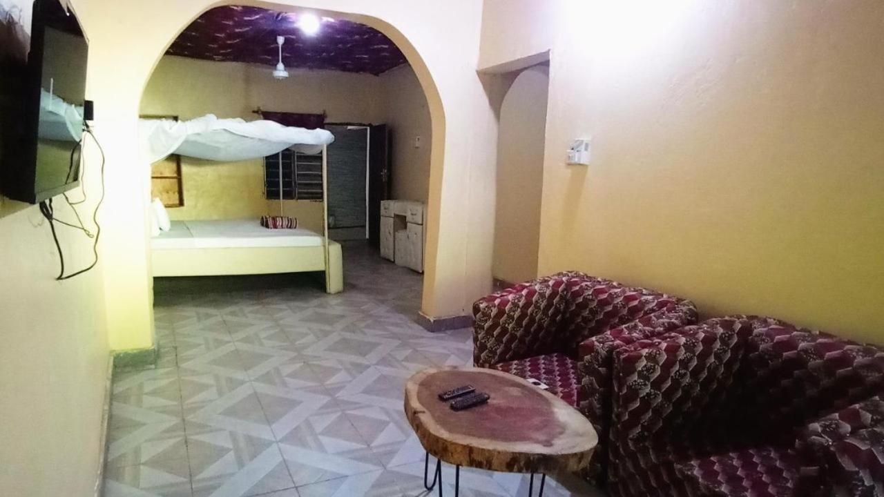 Baba Lao Hotel Malindi Kültér fotó