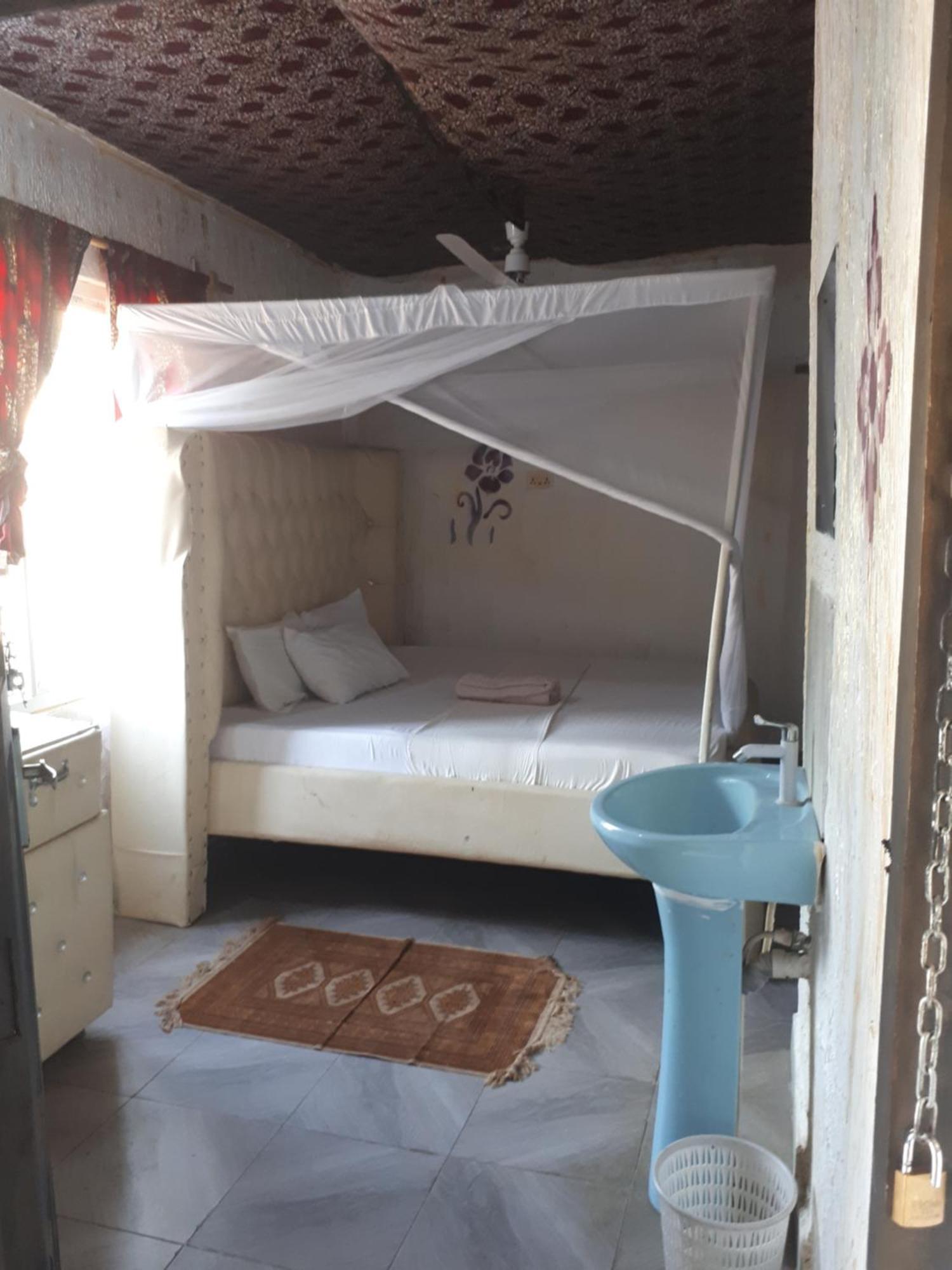 Baba Lao Hotel Malindi Kültér fotó