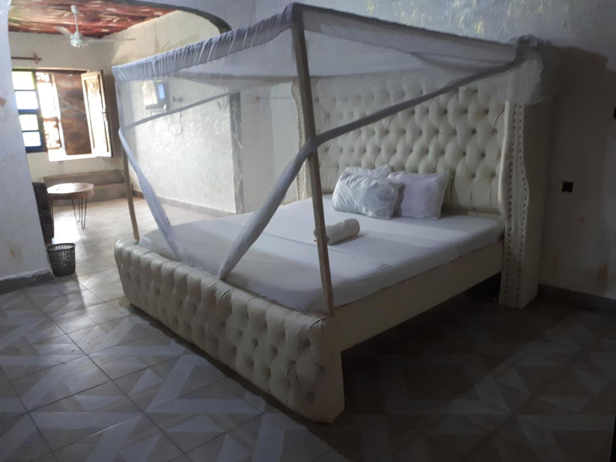 Baba Lao Hotel Malindi Kültér fotó